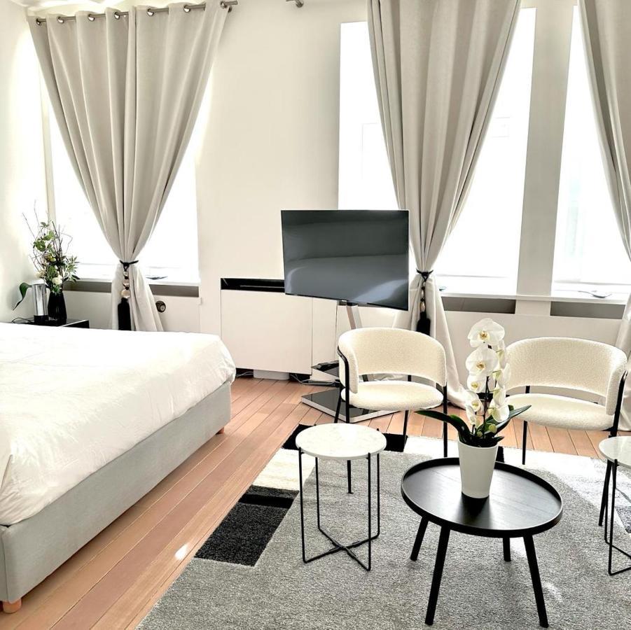 Отель Les Lofts D'Artistes Saint-Gilles Экстерьер фото